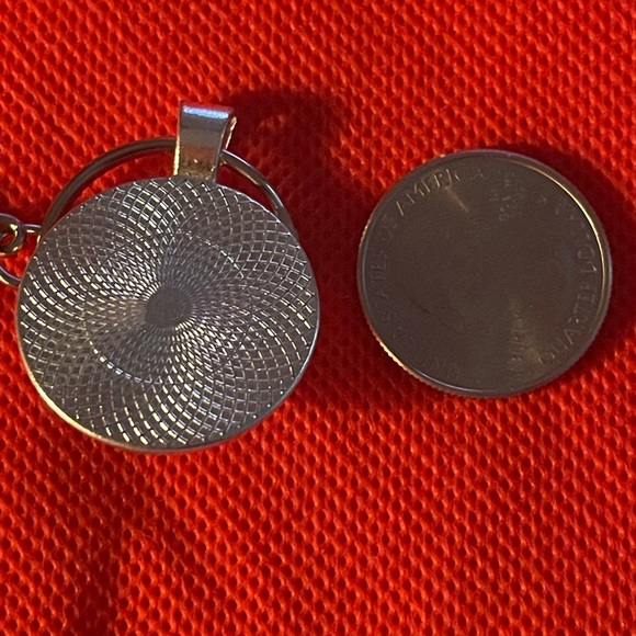 Keychain Cabochon “Malcolm X” - Picture 3 of 3